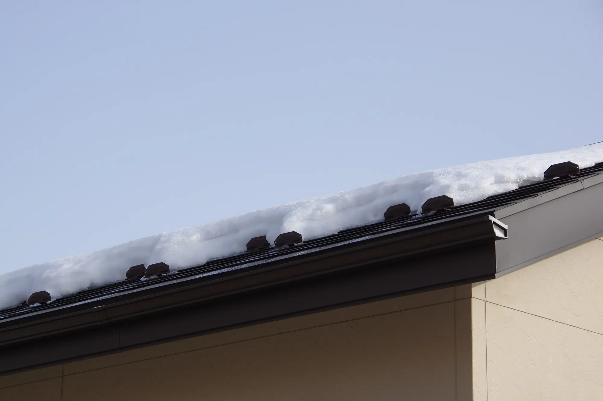 積雪や冷害に強い屋根 画像