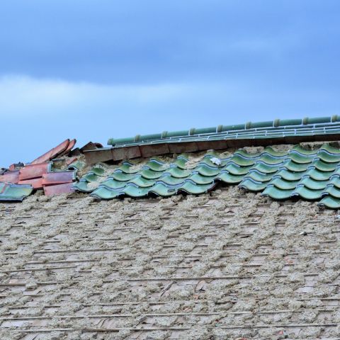大地震に備えた屋根のリフォーム アイキャッチ画像
