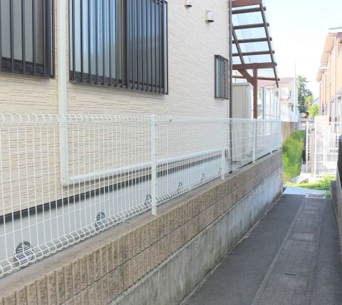 擁壁の塗装とメンテナンス アイキャッチ画像